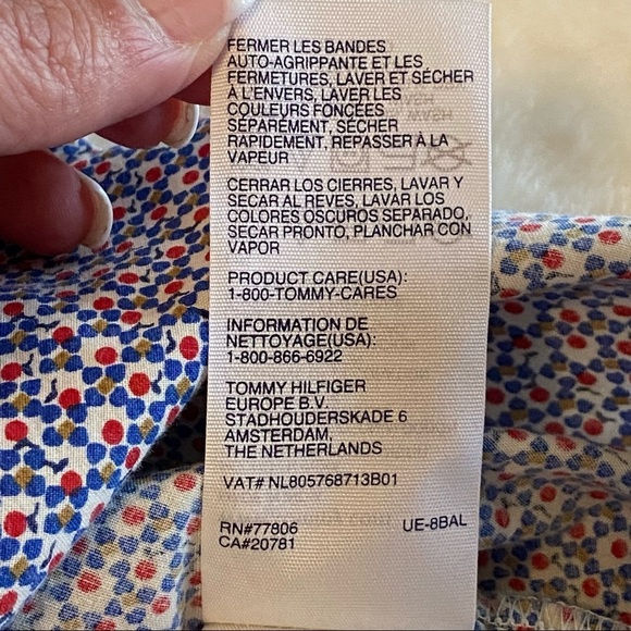 TOMMY HILFIGER / Long Sleeve Button Down Size M - Picture 6 of 12